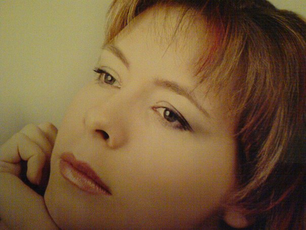 Елена Бухарина