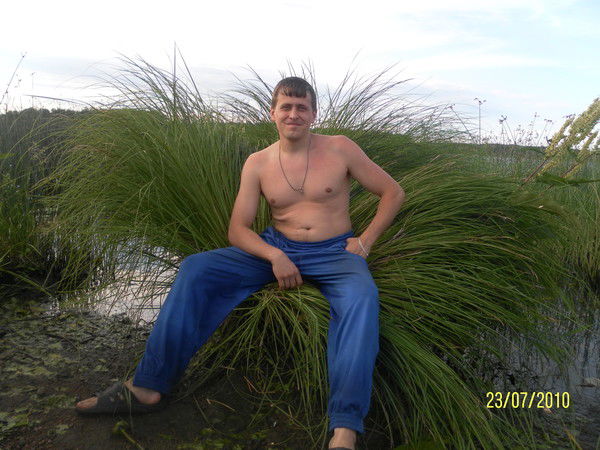 Олег Устименко