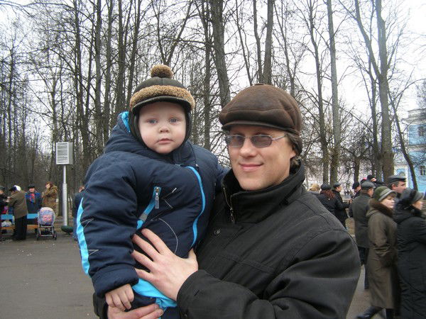 Михаил Никонов