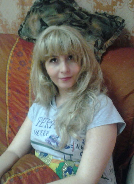 Лариса Строй