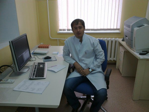 Фаррух Абдукаххар