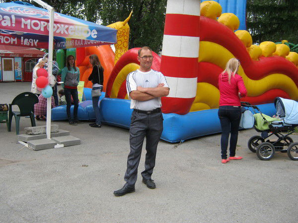 Александр Иванов