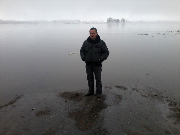 Виталий Маркин