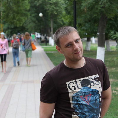 Евгений Гладков