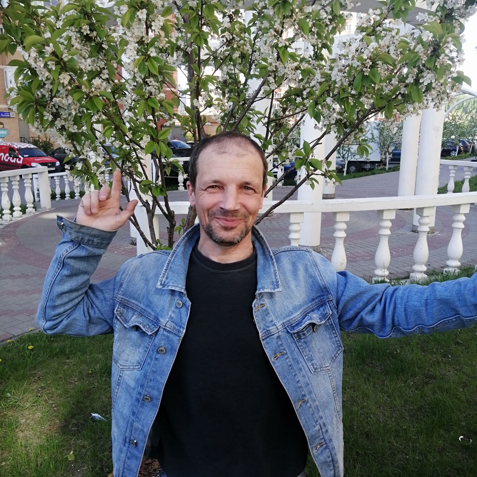 Виктор Разин