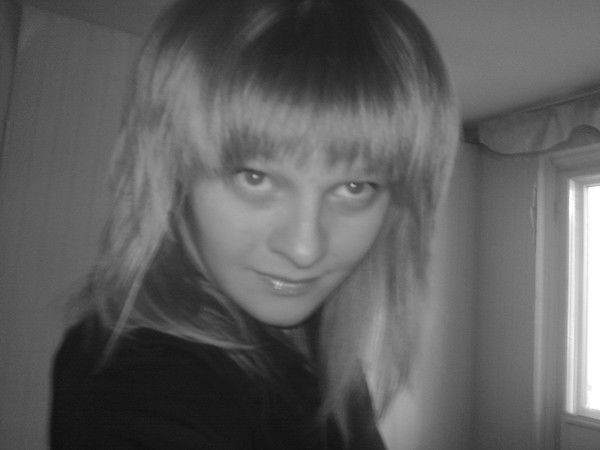 Оленька Заворотная