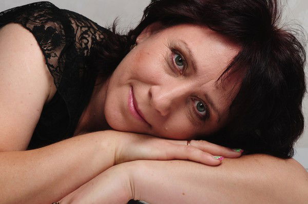 Лариса Жуковская