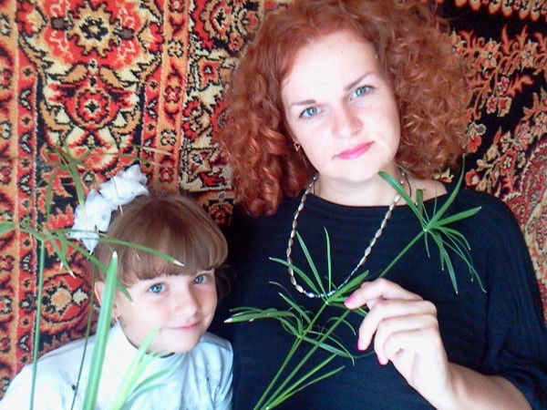 >Юлия Олейник