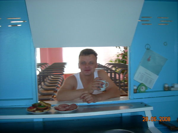 Евгений Волков