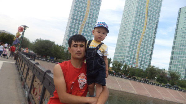 Олжас Карабаев