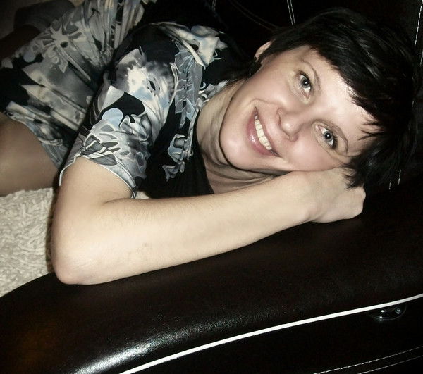 Анна Попова