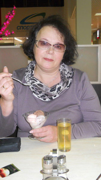 Марина Ушакова