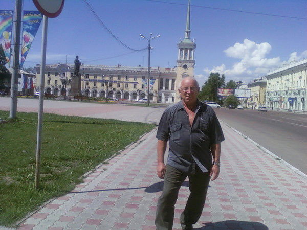 Александр Ладенко