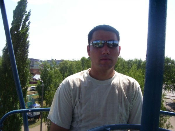 Айдер Екубов