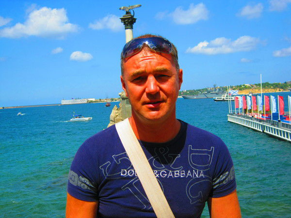 Виктор Многолесов