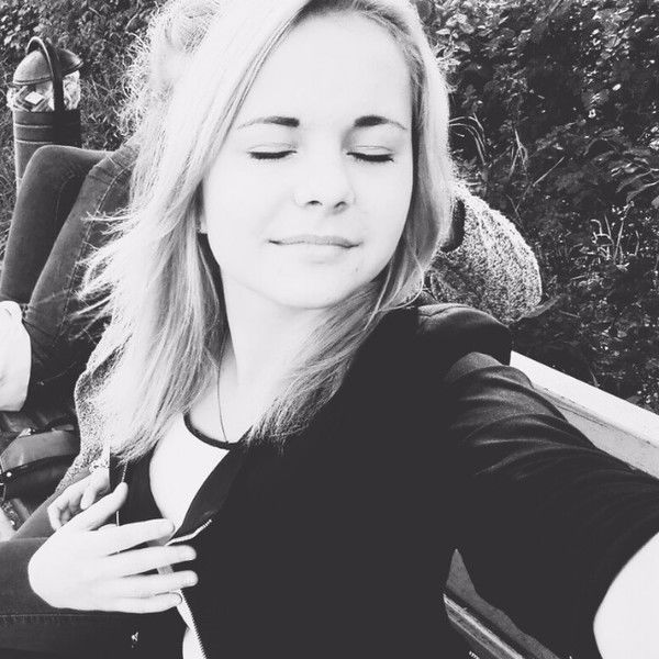 Алёна Бобина