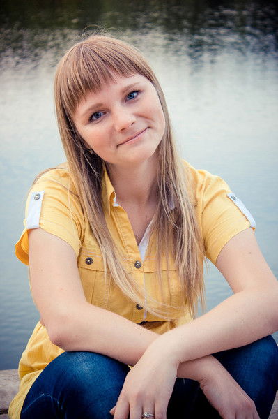 Катя Контурская