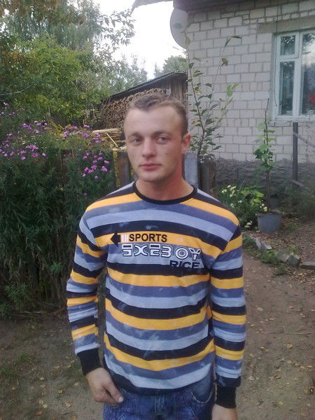 Дмитрий Астапенко