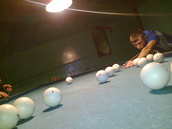 Максим Тихонов