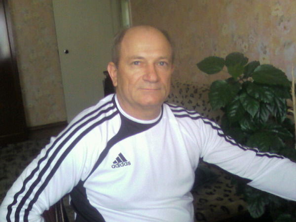 Владимир Макаров