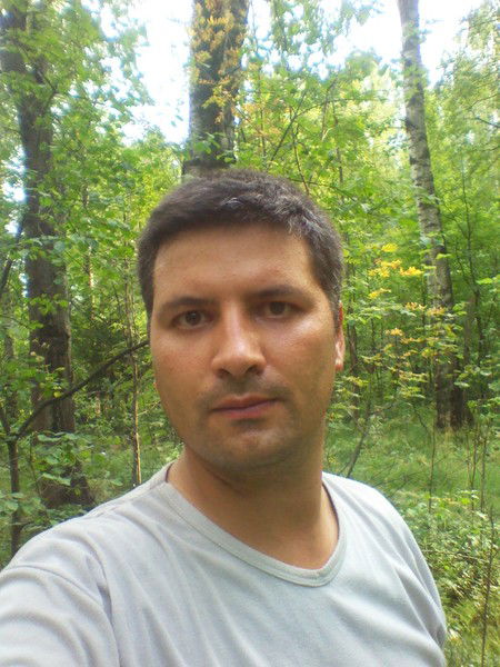 Роман Новиков