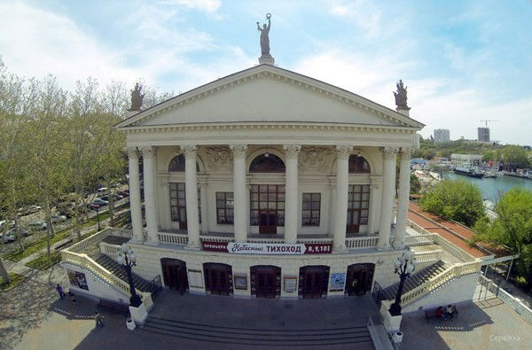 Театр Луначарского