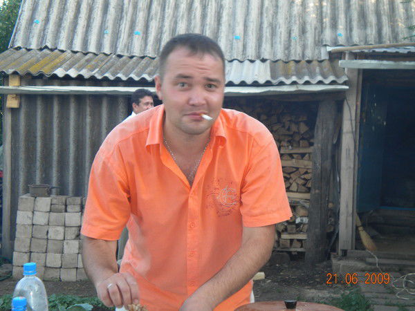 Азамат Халилов