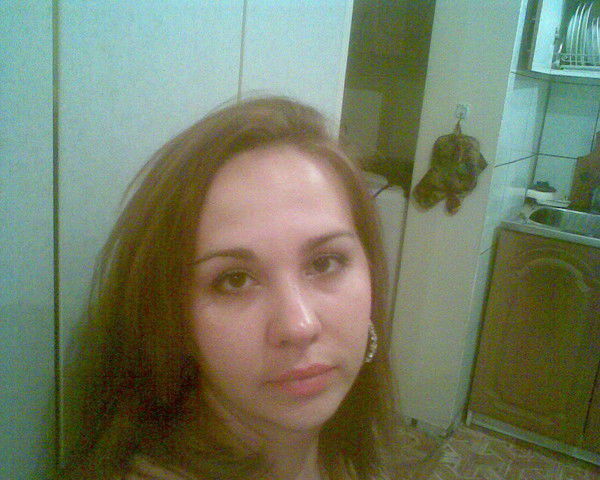 Анна Арестова