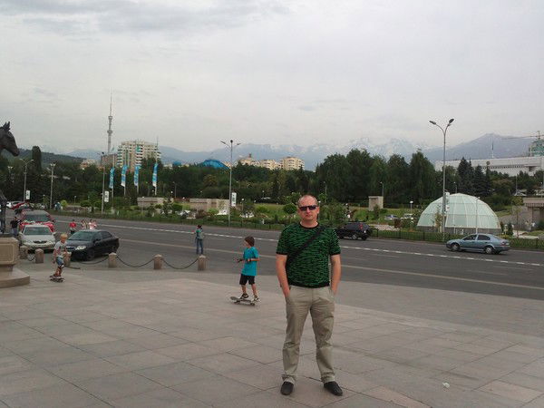 Евгений Поваренко