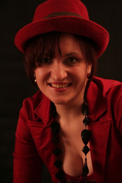 Алена Савинкова