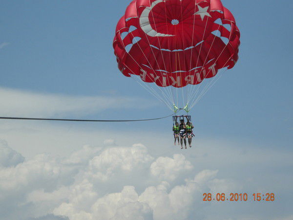 Азамат Ишонкулов