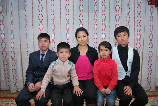 Лаззат Достанова