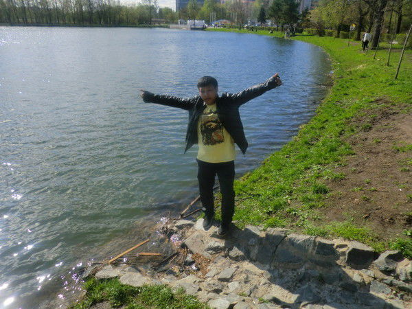 Женишбек Азимов