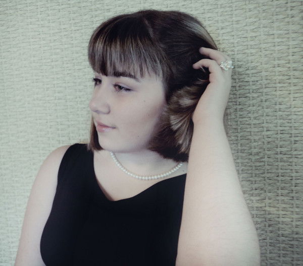 Алена Барна