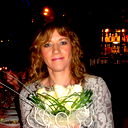 Лена Курганова