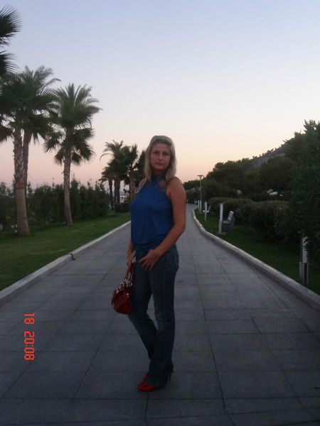 Елена Гончарова