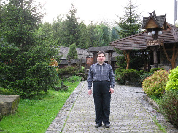 Артём Ничипоренко