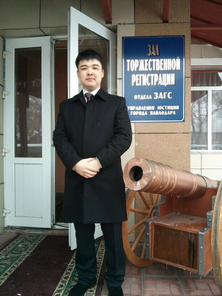 Нияз Валиев