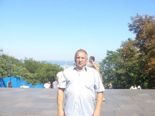 Александр Жезлов