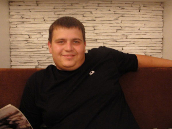 Денис Бессараб