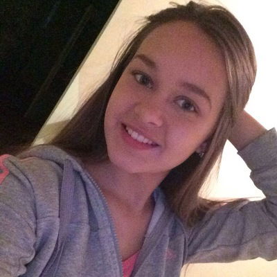 Аня Радомская