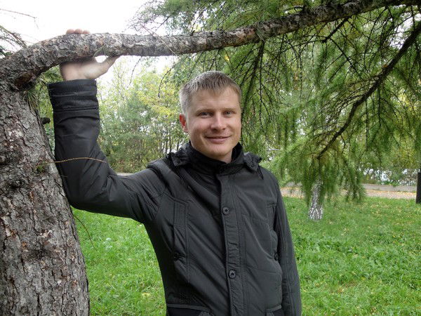 Дмитрий Комиссаров