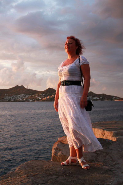 Елена Титова