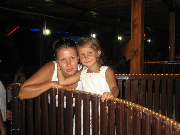 Лена Сафонова