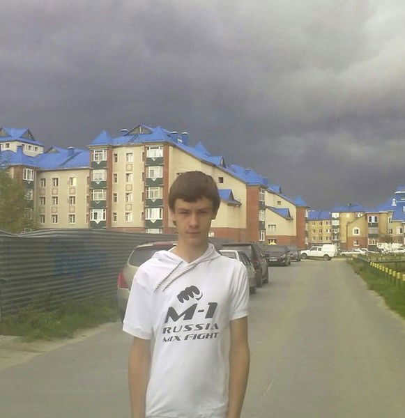 Саня Коломеец