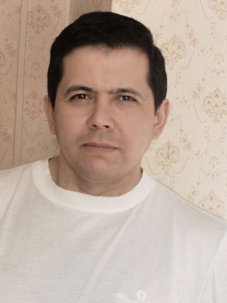 Бабур Шукуров