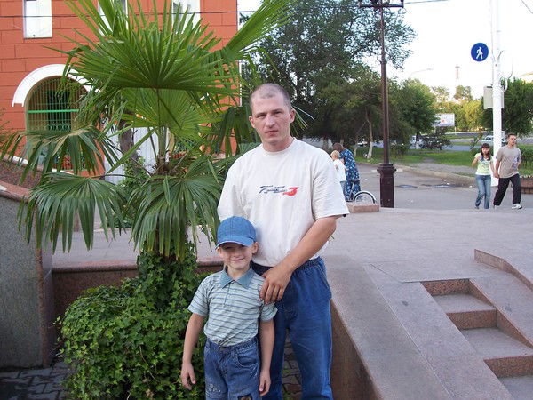 Евгений Белозерский