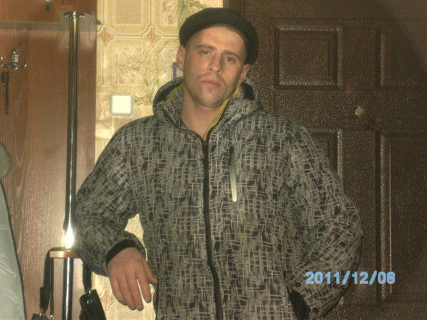 Максим Манохин