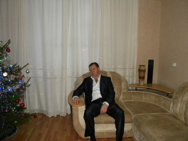 Александр Салангин