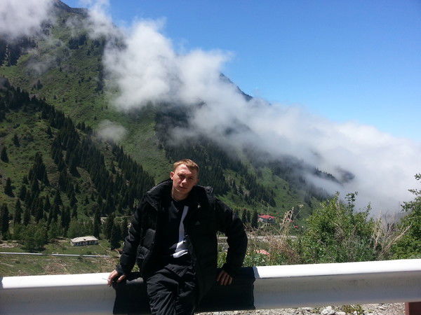 Александр Собакин